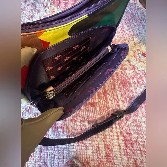 🎨 Darling Anushka Paint Splash! Purse 🌈👜 - Picture 13 of 14